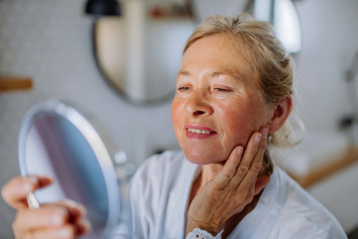 Anti-Aging Innovations: Peptides and Stem Cells Explained