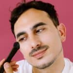 Mastering Men’s Makeup for a Confident Look