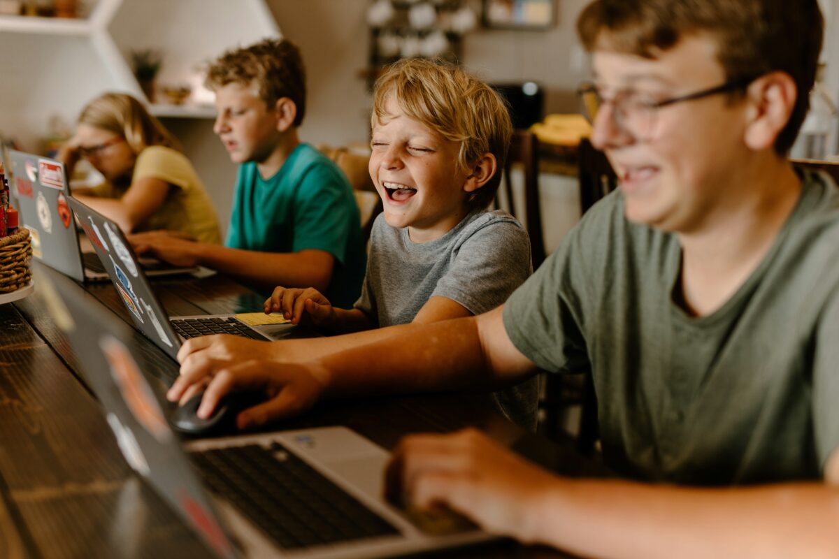 How Virtual Classrooms and AI Are Changing Education