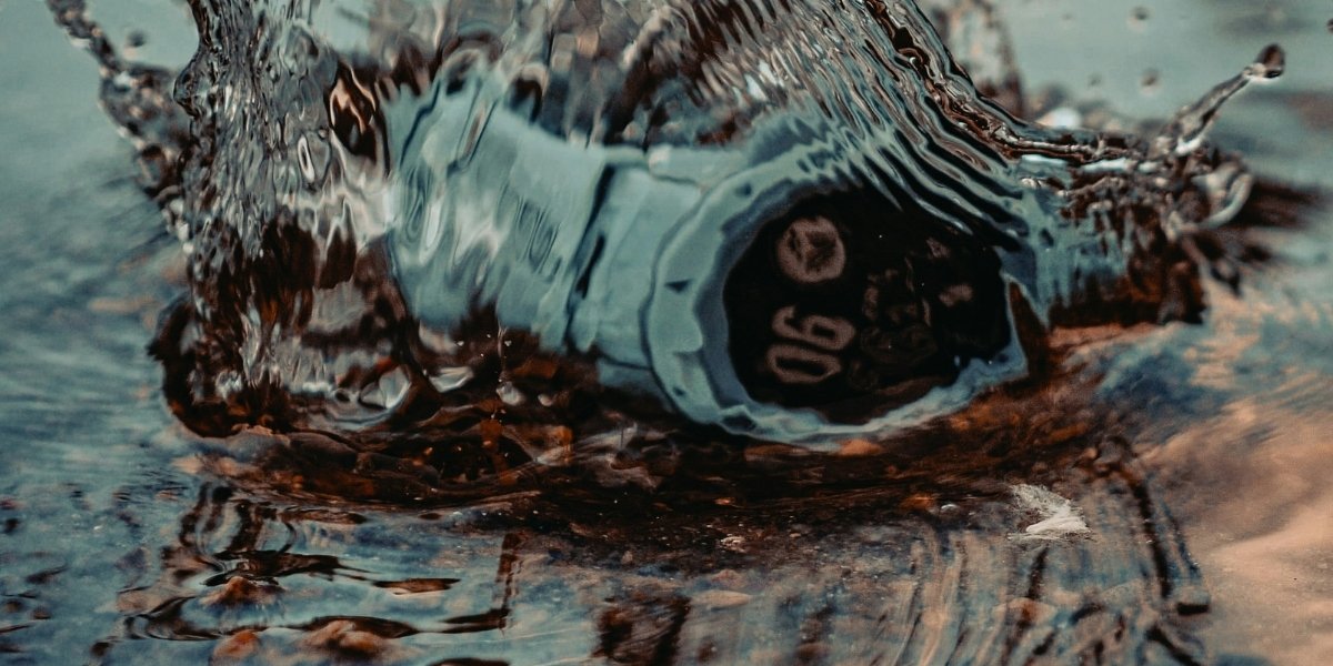 Waterproof Fitness Trackers for Aquatic Sports